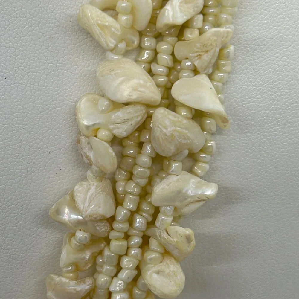 Vintage Multi-Strand Necklace Mother Of Pearl Chips Seed Bead Cruise WearTropics - Picture 6 of 14